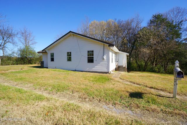 182 County Road 900, Etowah, TN 37331