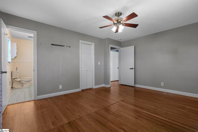 300 N Green Street, Williamston, SC 29697