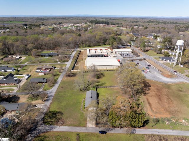 300 N Green Street, Williamston, SC 29697