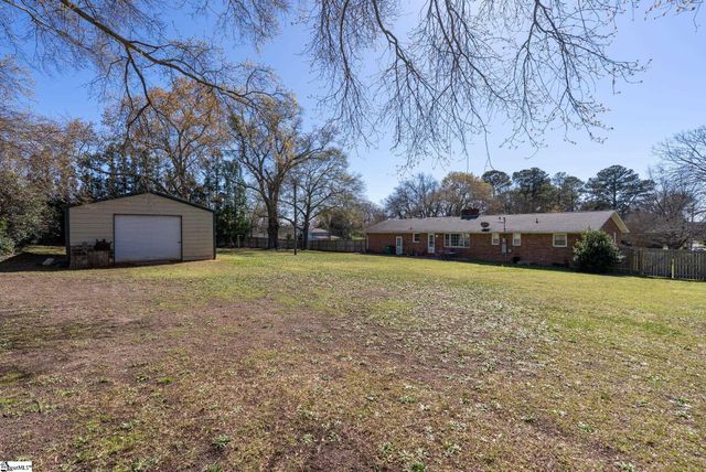 300 N Green Street, Williamston, SC 29697