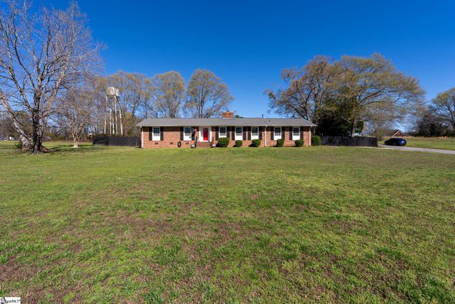 300 N Green Street, Williamston, SC 29697