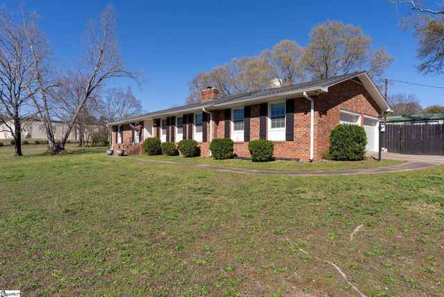 300 N Green Street, Williamston, SC 29697