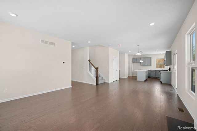 27110 Gallop Way, Saline, MI 48176