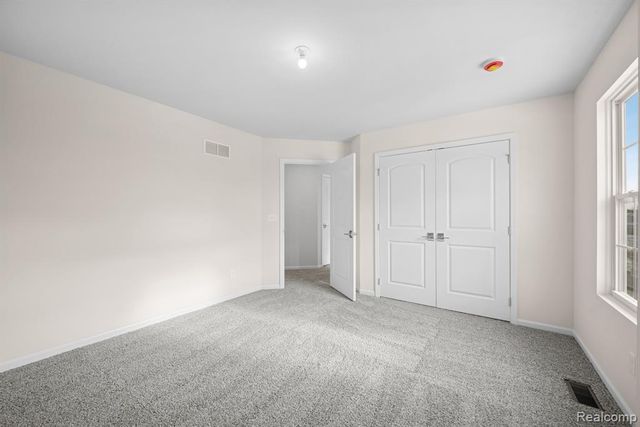 27110 Gallop Way, Saline, MI 48176