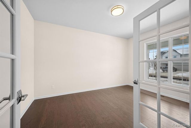 27110 Gallop Way, Saline, MI 48176