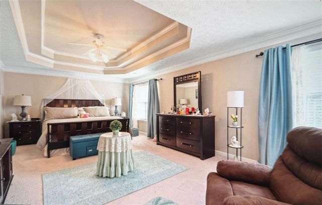 1285 Stephens Pond View, Loganville, GA 30052