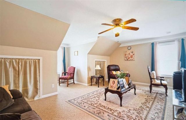 1285 Stephens Pond View, Loganville, GA 30052