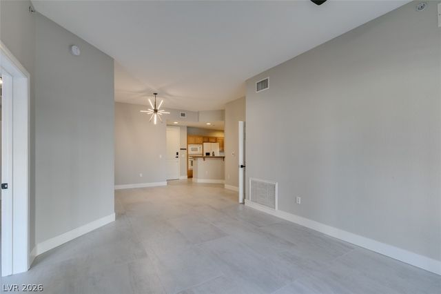 63 East Agate Avenue 202, Las Vegas, NV 89123