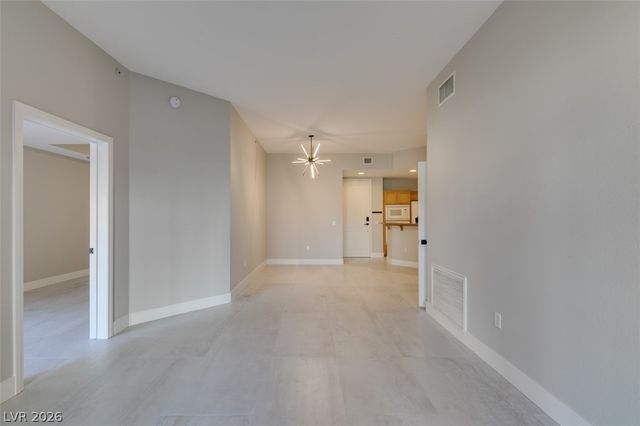 63 East Agate Avenue 202, Las Vegas, NV 89123