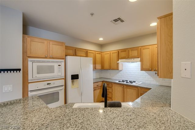 63 East Agate Avenue 202, Las Vegas, NV 89123