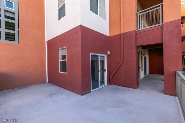 63 East Agate Avenue 202, Las Vegas, NV 89123