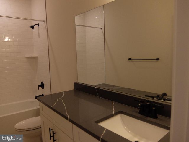 713 PARKER BLVD, Princeton Junction, NJ 08550