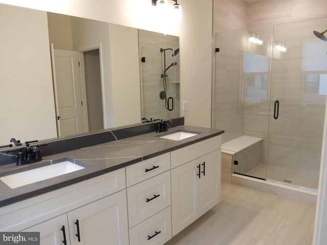 713 PARKER BLVD, Princeton Junction, NJ 08550