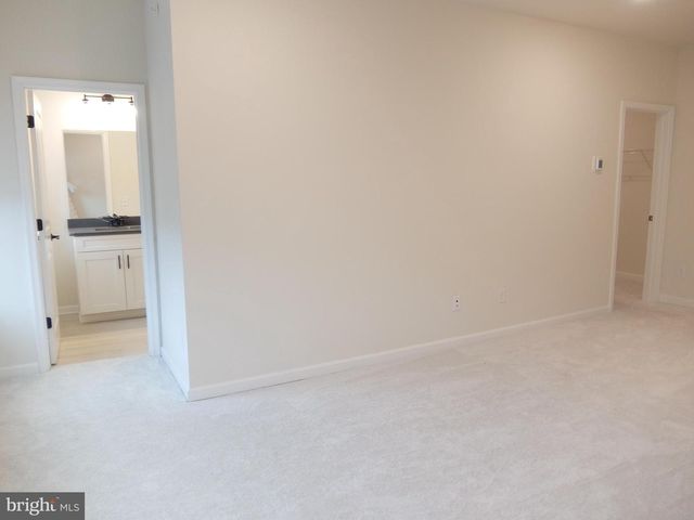 713 PARKER BLVD, Princeton Junction, NJ 08550