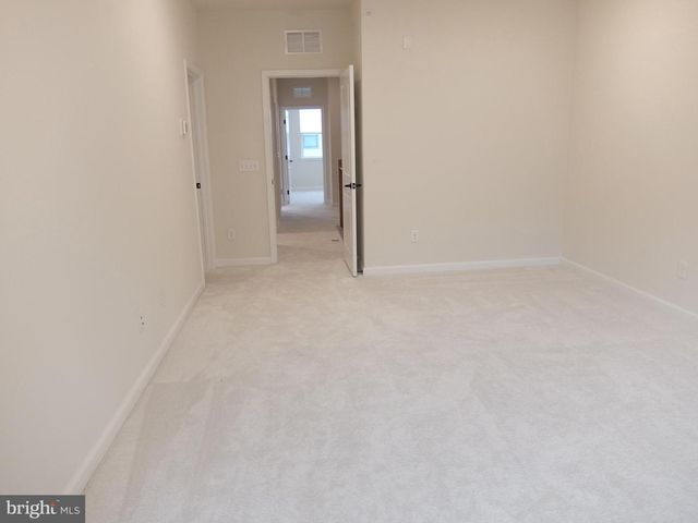 713 PARKER BLVD, Princeton Junction, NJ 08550