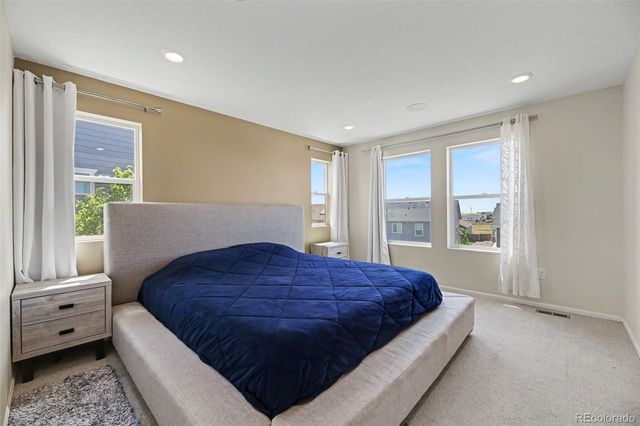 871 N Waterloo Circle, Aurora, CO 80018