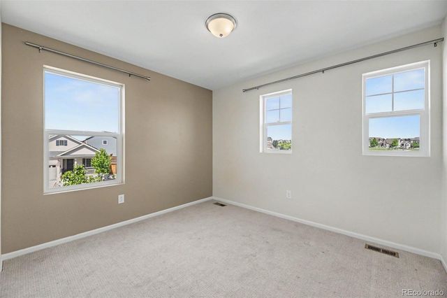 871 N Waterloo Circle, Aurora, CO 80018