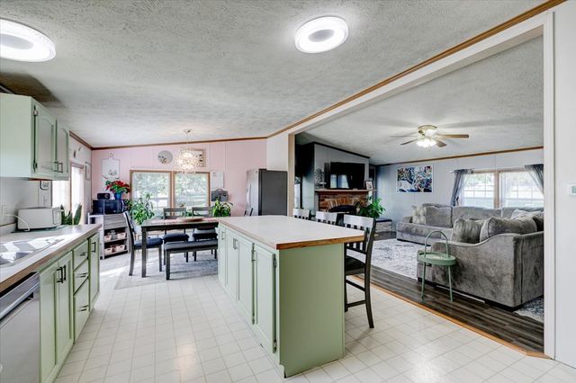 311 W 3rd Street, Bouton, IA 50039