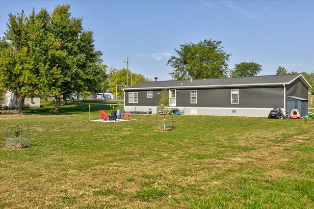 311 W 3rd Street, Bouton, IA 50039