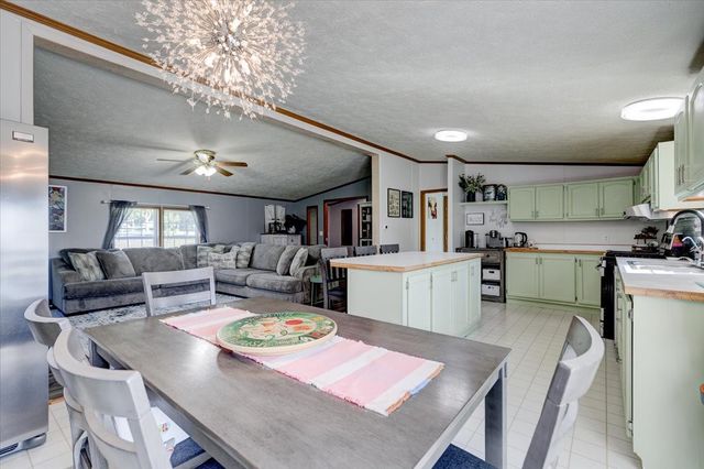 311 W 3rd Street, Bouton, IA 50039