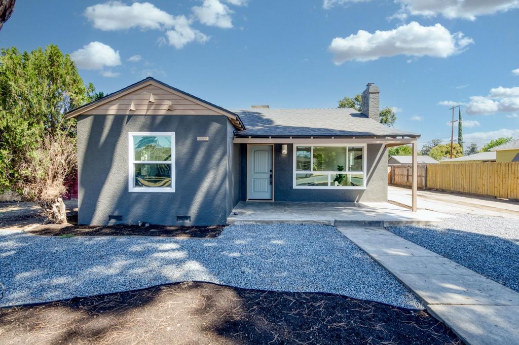1434 W Terrace Avenue, Fresno, CA 93705