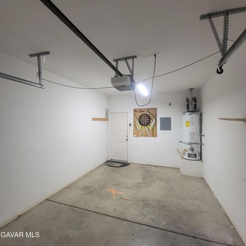 8100 Quezon Avenue, California City, CA 93505