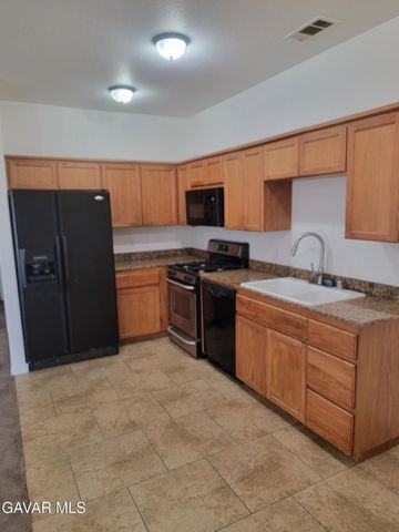 8100 Quezon Avenue, California City, CA 93505