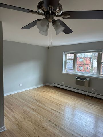 3161 N Cambridge Avenue 312, Chicago, IL 60657