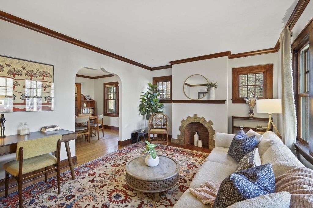 2753 Kendall Avenue, Madison, WI 53705