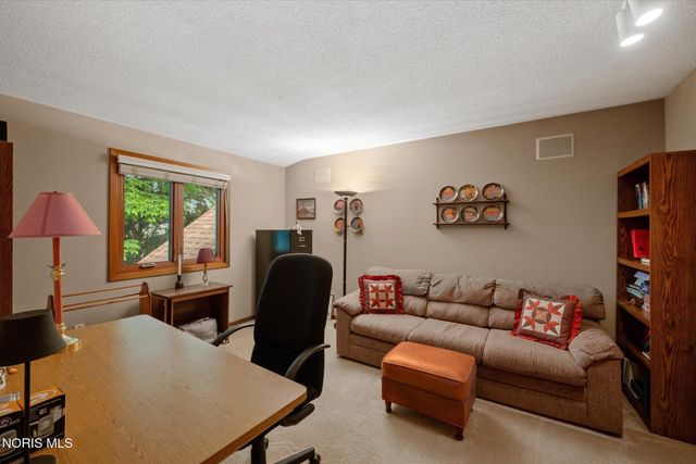 2320 Water Wheel Court, Holland, OH 43528