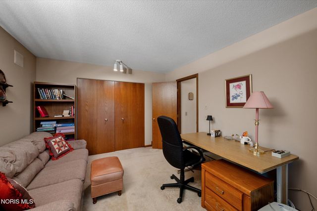 2320 Water Wheel Court, Holland, OH 43528