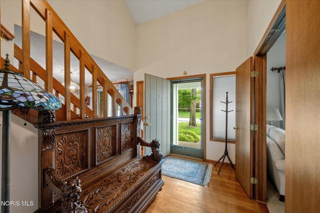 2320 Water Wheel Court, Holland, OH 43528