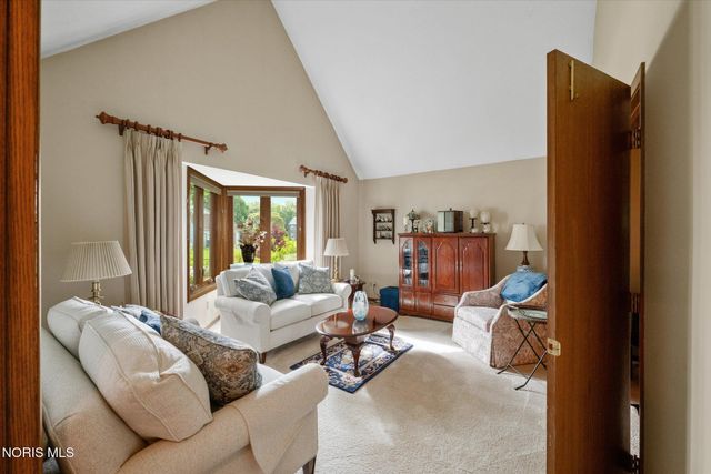 2320 Water Wheel Court, Holland, OH 43528