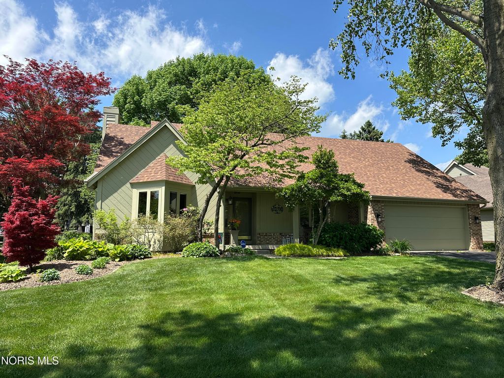 2320 Water Wheel Court, Holland, OH 43528