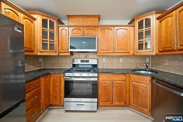 47 Terrace Avenue 2, Jersey City, NJ 07307