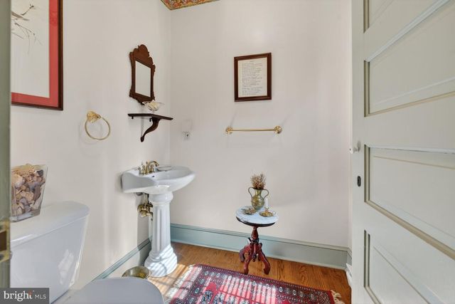 1305 WASHINGTON AVE, Fredericksburg, VA 22401