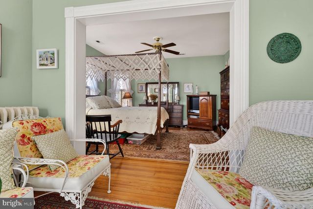 1305 WASHINGTON AVE, Fredericksburg, VA 22401