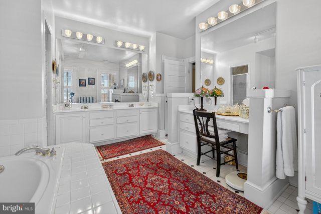 1305 WASHINGTON AVE, Fredericksburg, VA 22401