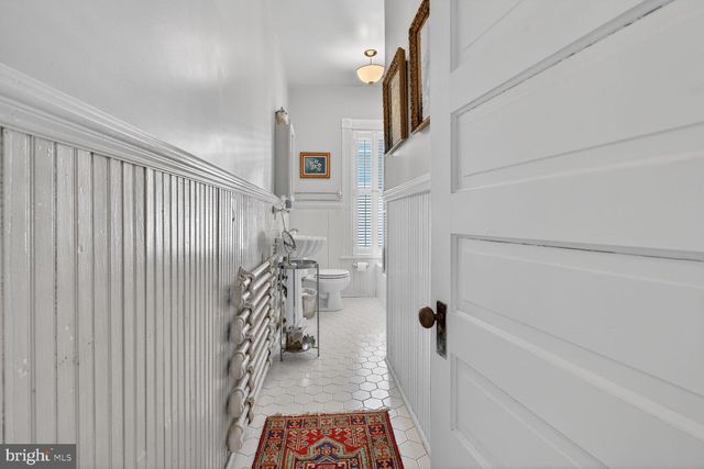 1305 WASHINGTON AVE, Fredericksburg, VA 22401