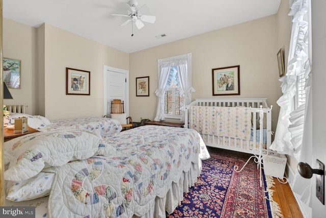 1305 WASHINGTON AVE, Fredericksburg, VA 22401