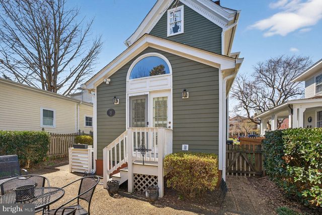 1305 WASHINGTON AVE, Fredericksburg, VA 22401