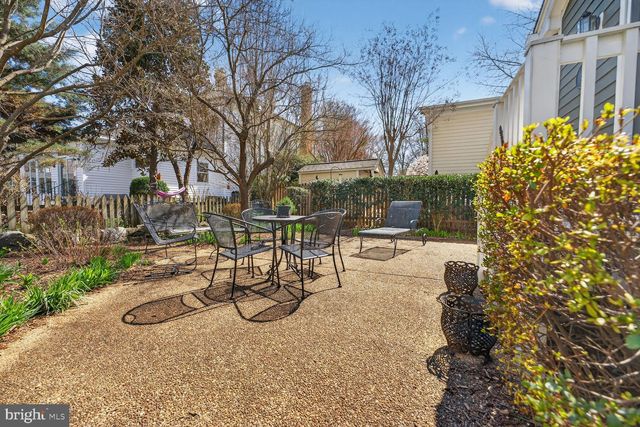 1305 WASHINGTON AVE, Fredericksburg, VA 22401