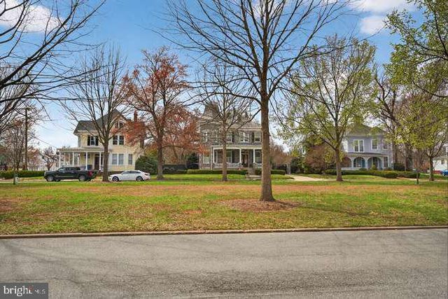 1305 WASHINGTON AVE, Fredericksburg, VA 22401