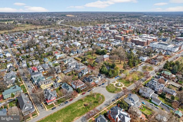 1305 WASHINGTON AVE, Fredericksburg, VA 22401