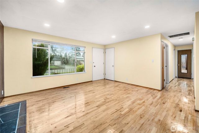 10515 SE 232nd Street, Kent, WA 98031