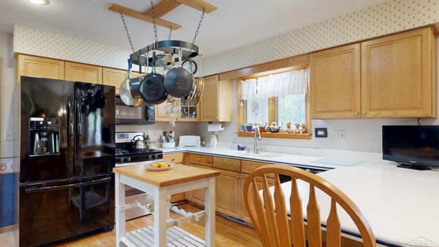 5220 N River Road, Tittabawassee Twp, MI 48623