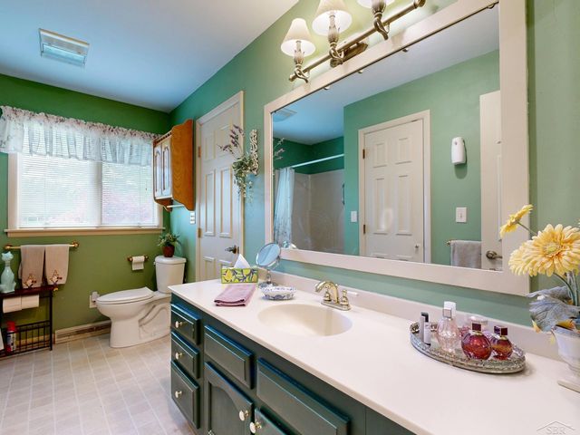 5220 N River Road, Tittabawassee Twp, MI 48623