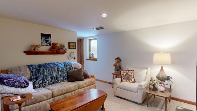5220 N River Road, Tittabawassee Twp, MI 48623