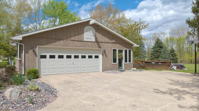 5220 N River Road, Tittabawassee Twp, MI 48623