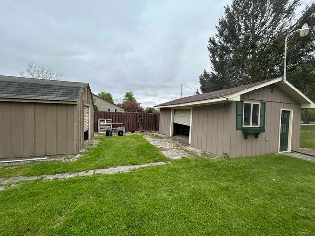 5220 N River Road, Tittabawassee Twp, MI 48623